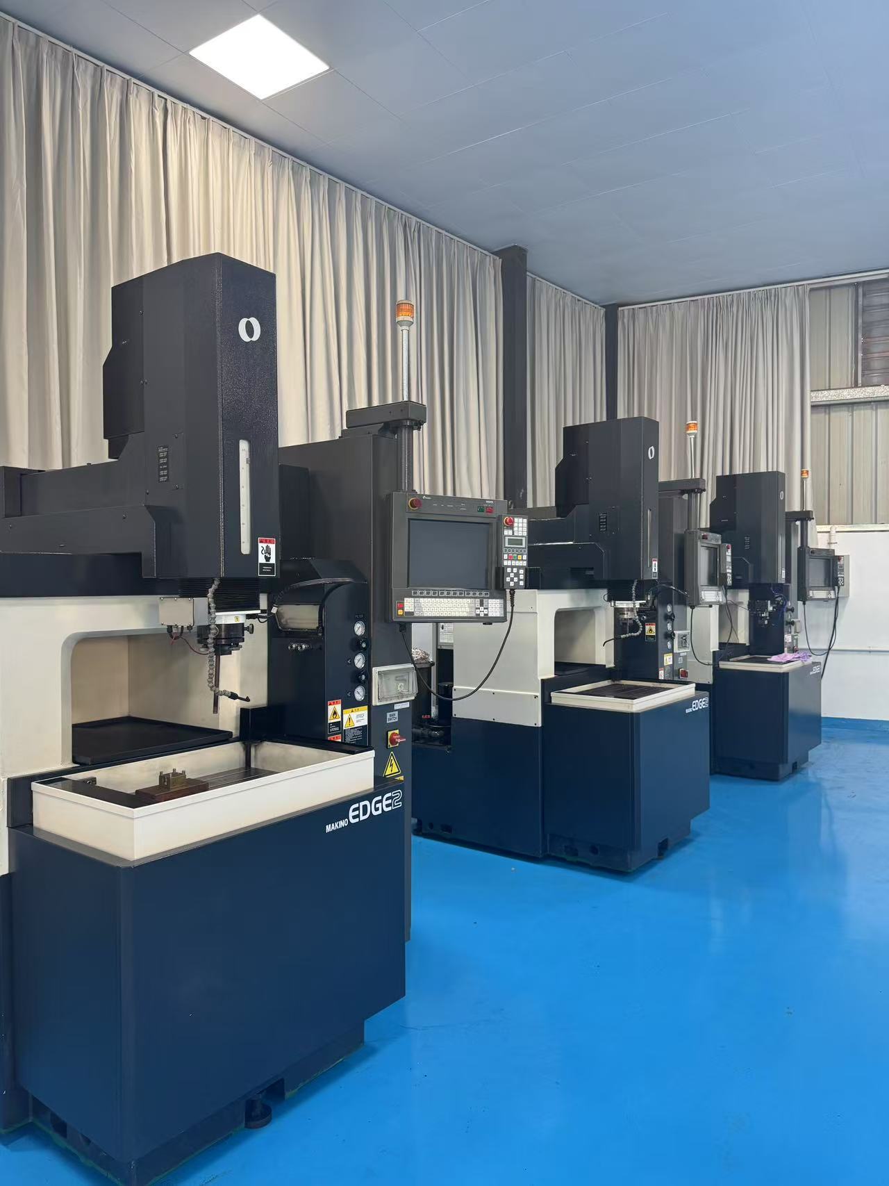 Makino EDGE2