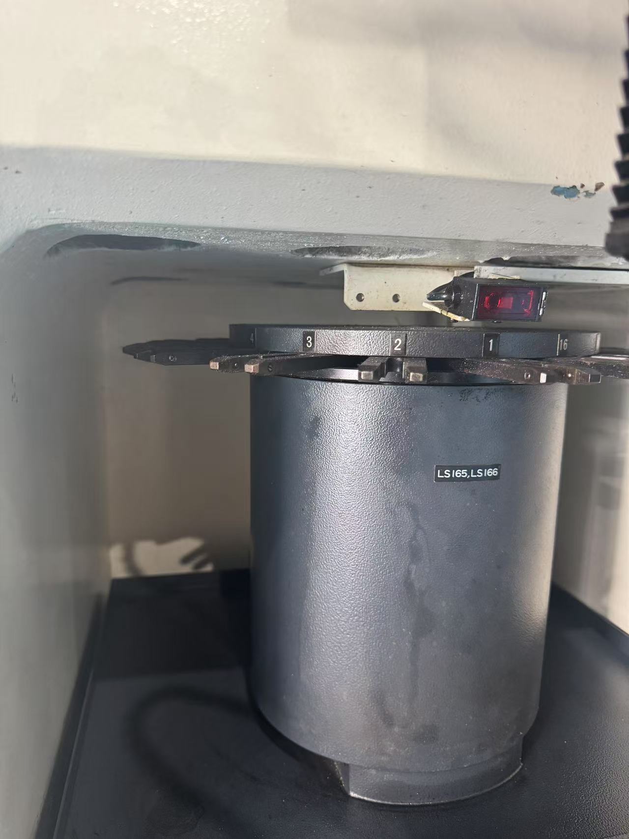 Makino EDGE2