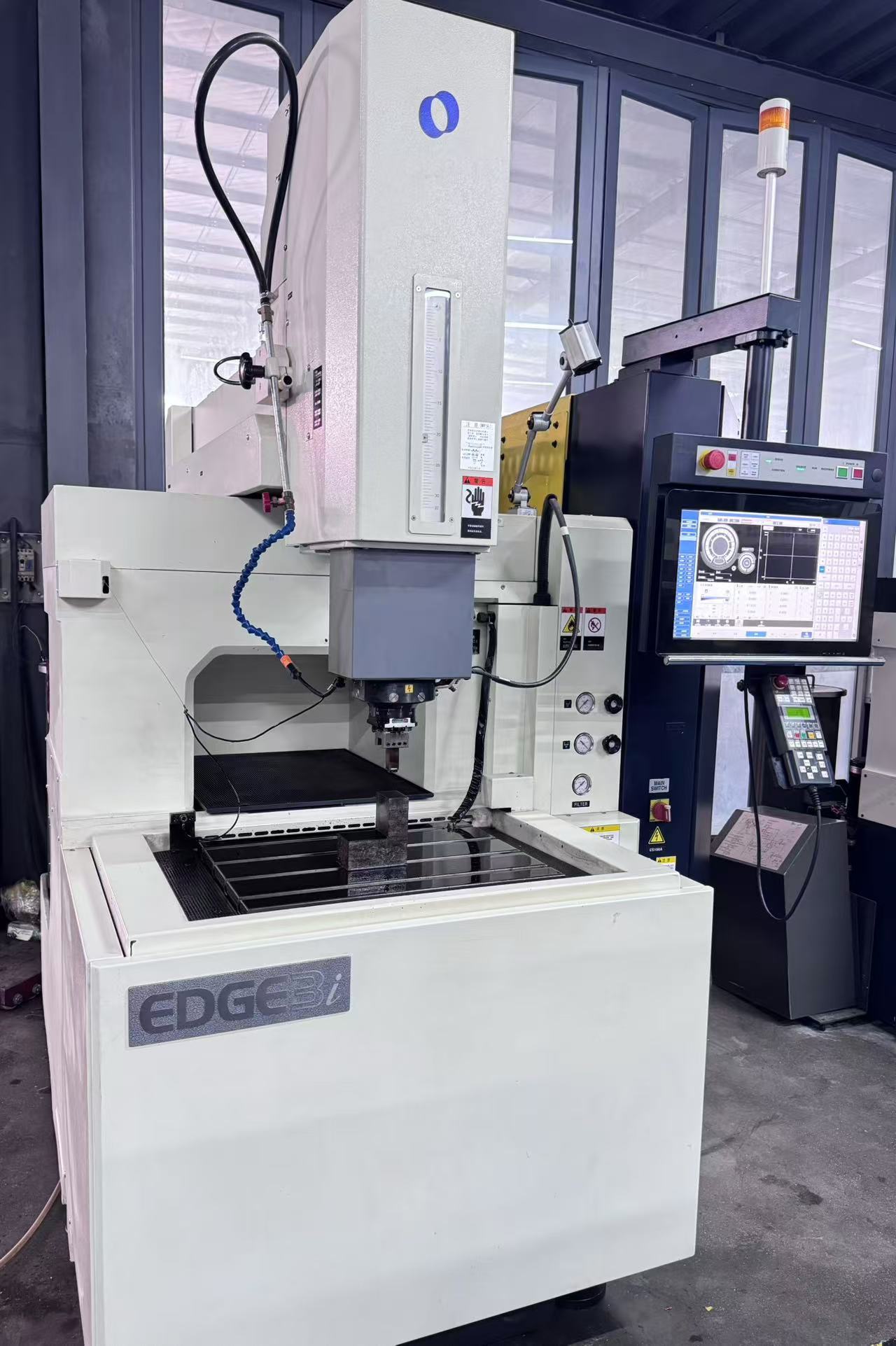 Makino EDGE3i