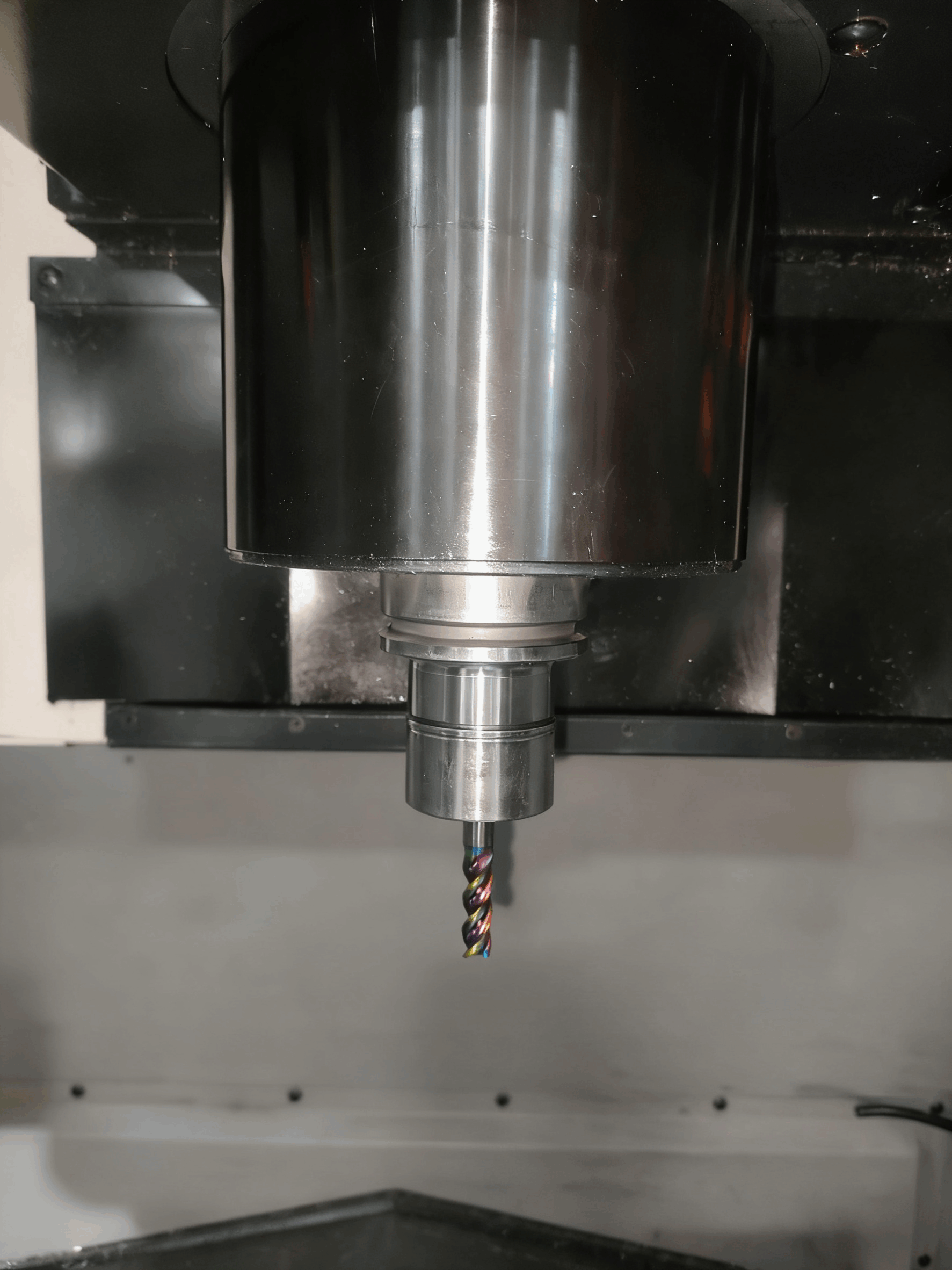 Makino V33