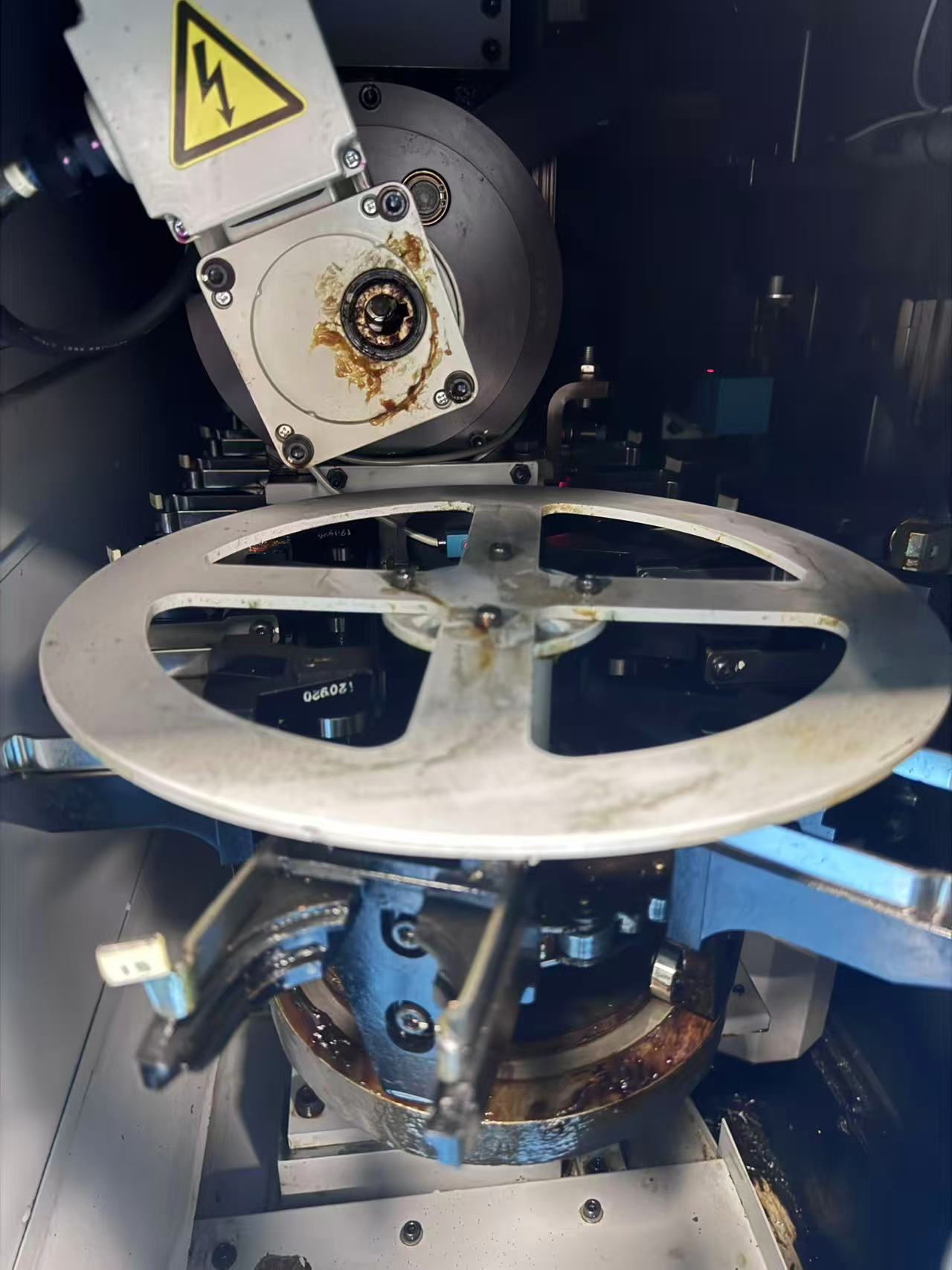 Makino V33i