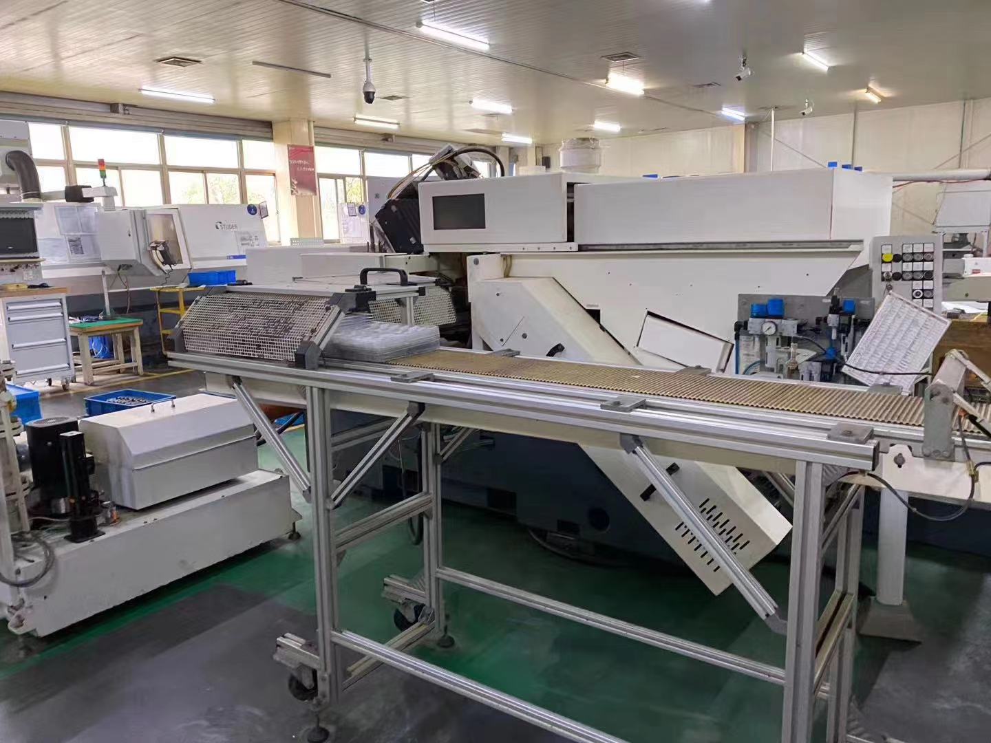 Used MIKROSA KRONOS M 400 Centerless Grinder