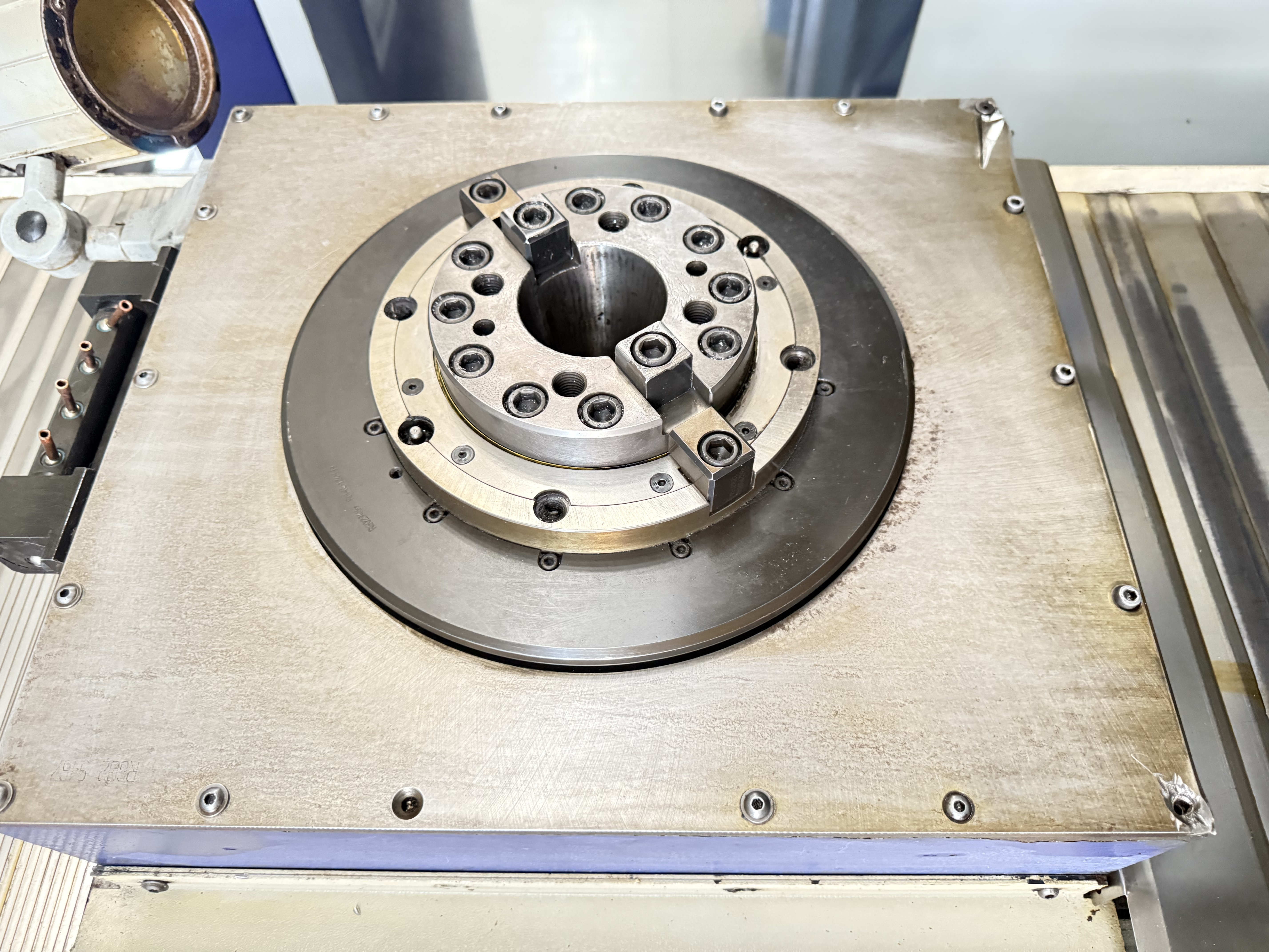 SCHIESS CNC Vertical Turning Milling Machine