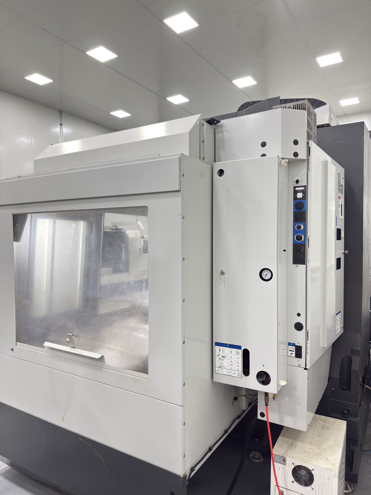 Haas VF-6SS