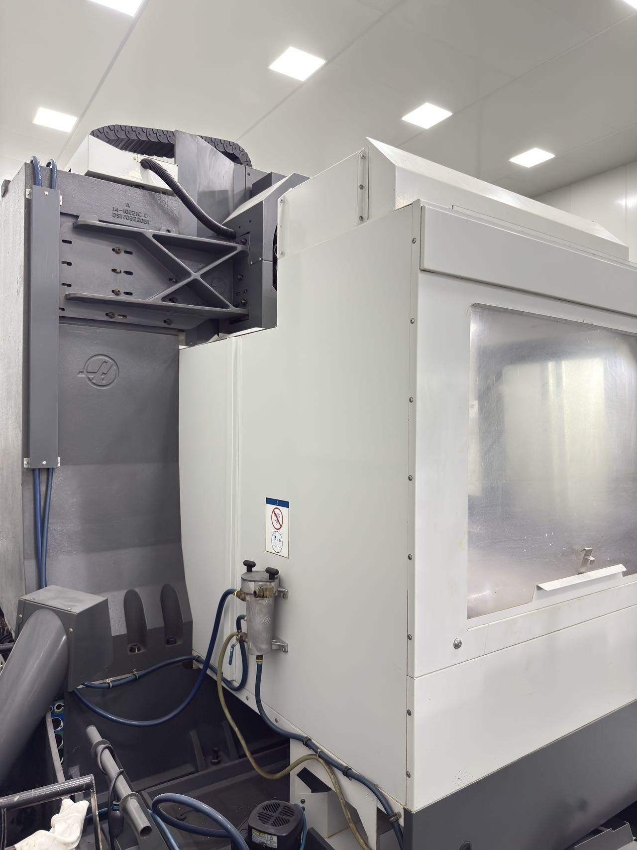 Haas VF-6SS