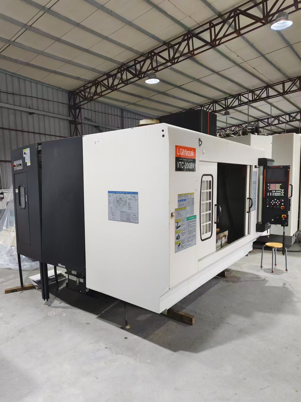 Mazak VTC-200BN
