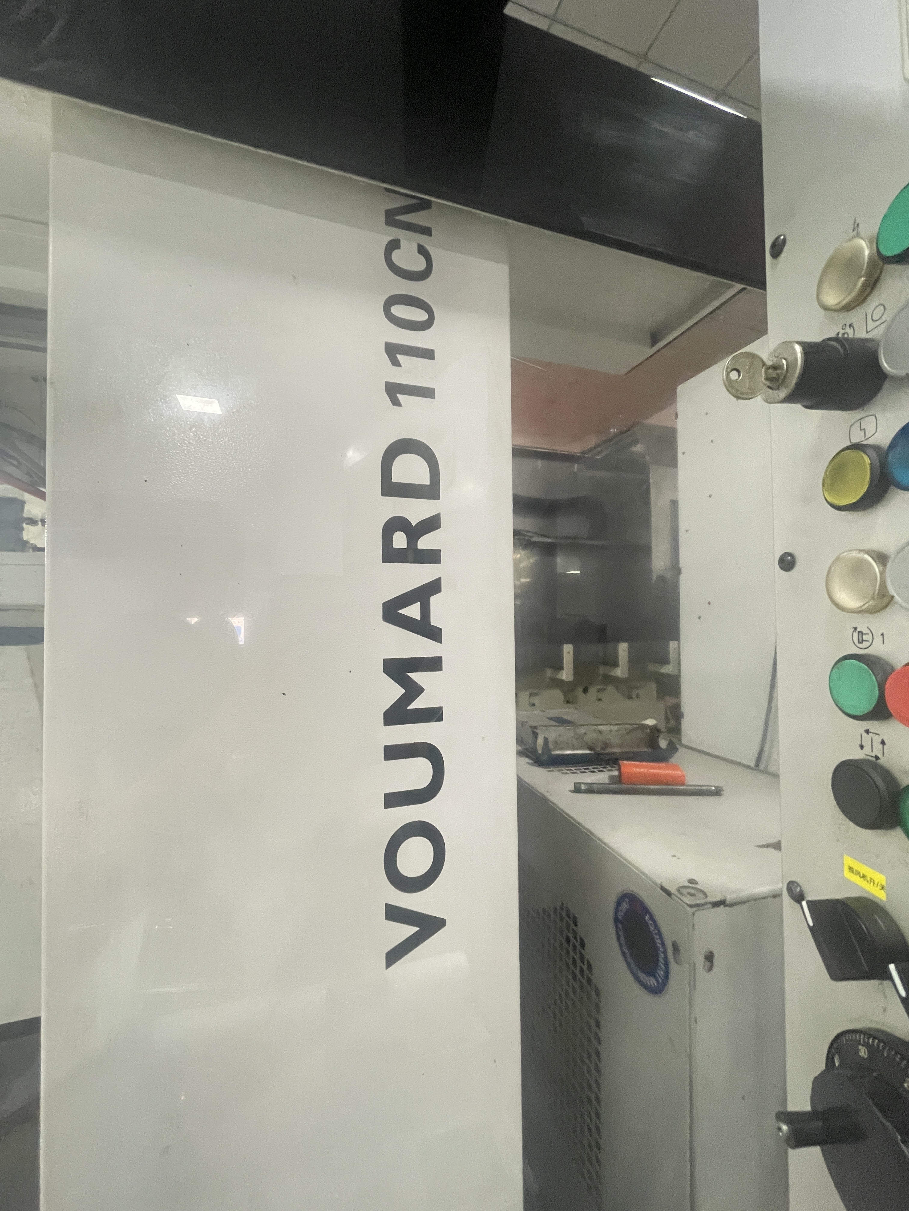 Voumard 110 CNC Grinding Machine