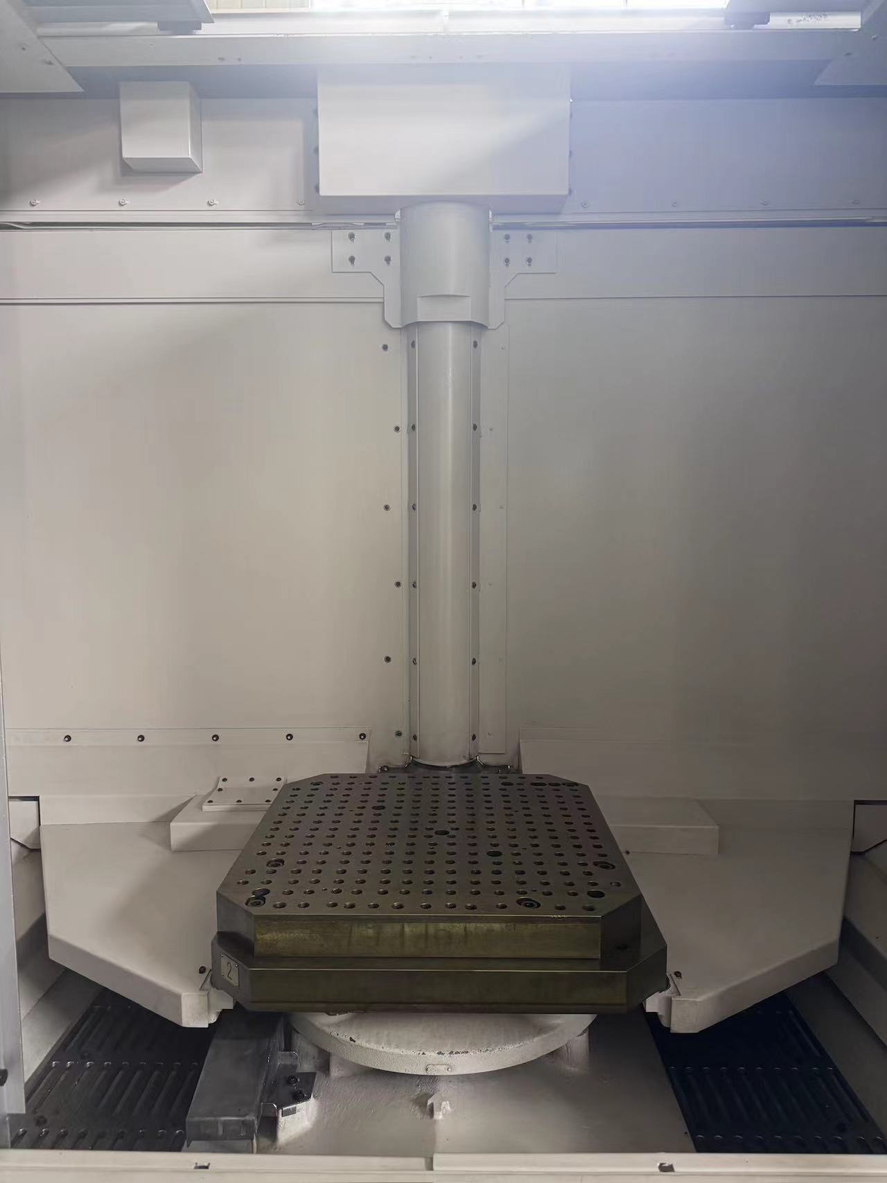Used OKUMA MA-600HB-R