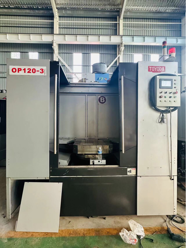 중고 TOYODA FH8000SX 수평 머시닝 센터