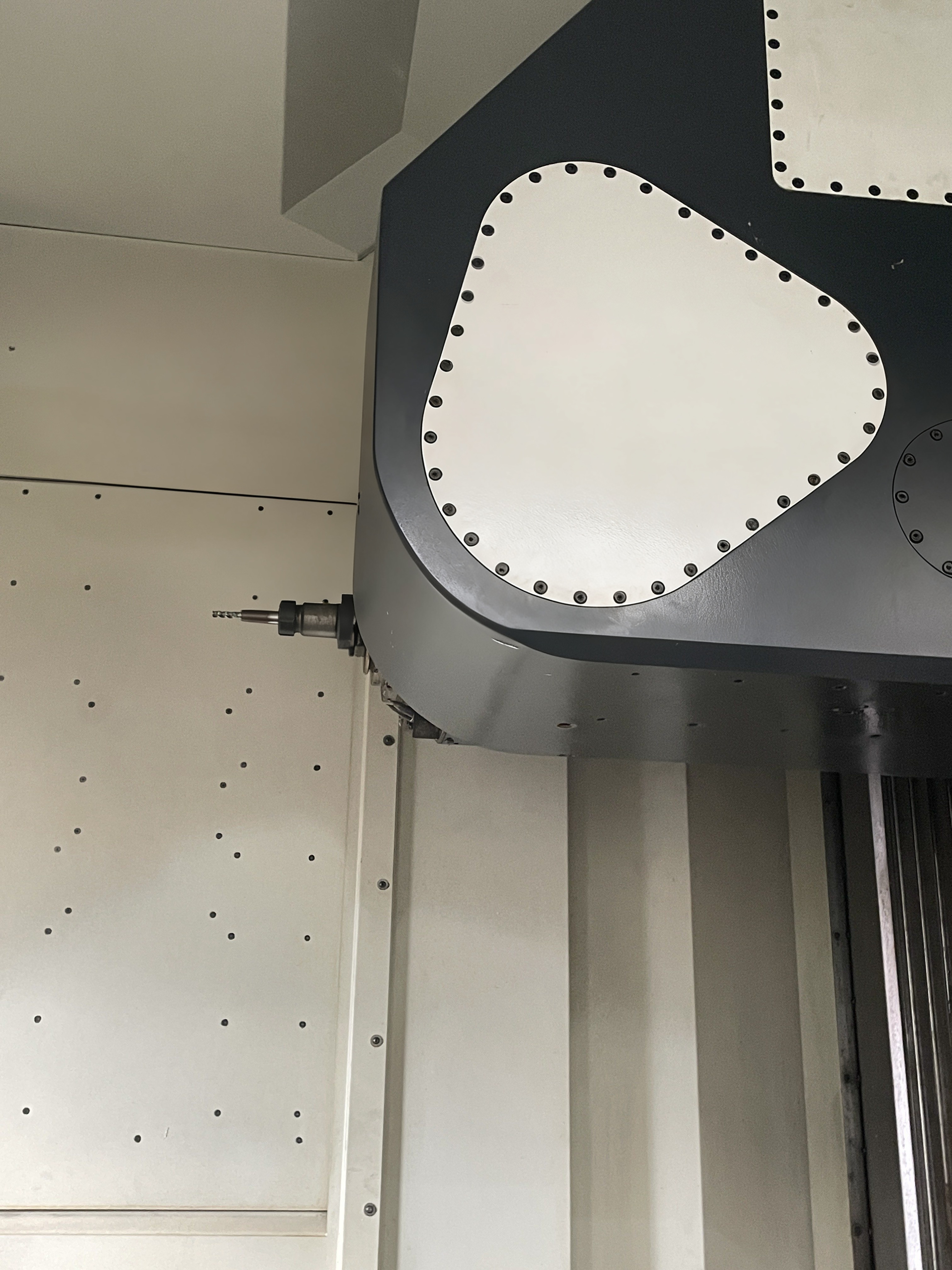 DMG MORI DECKEL MAHO DMU 160 P duoBLOCK