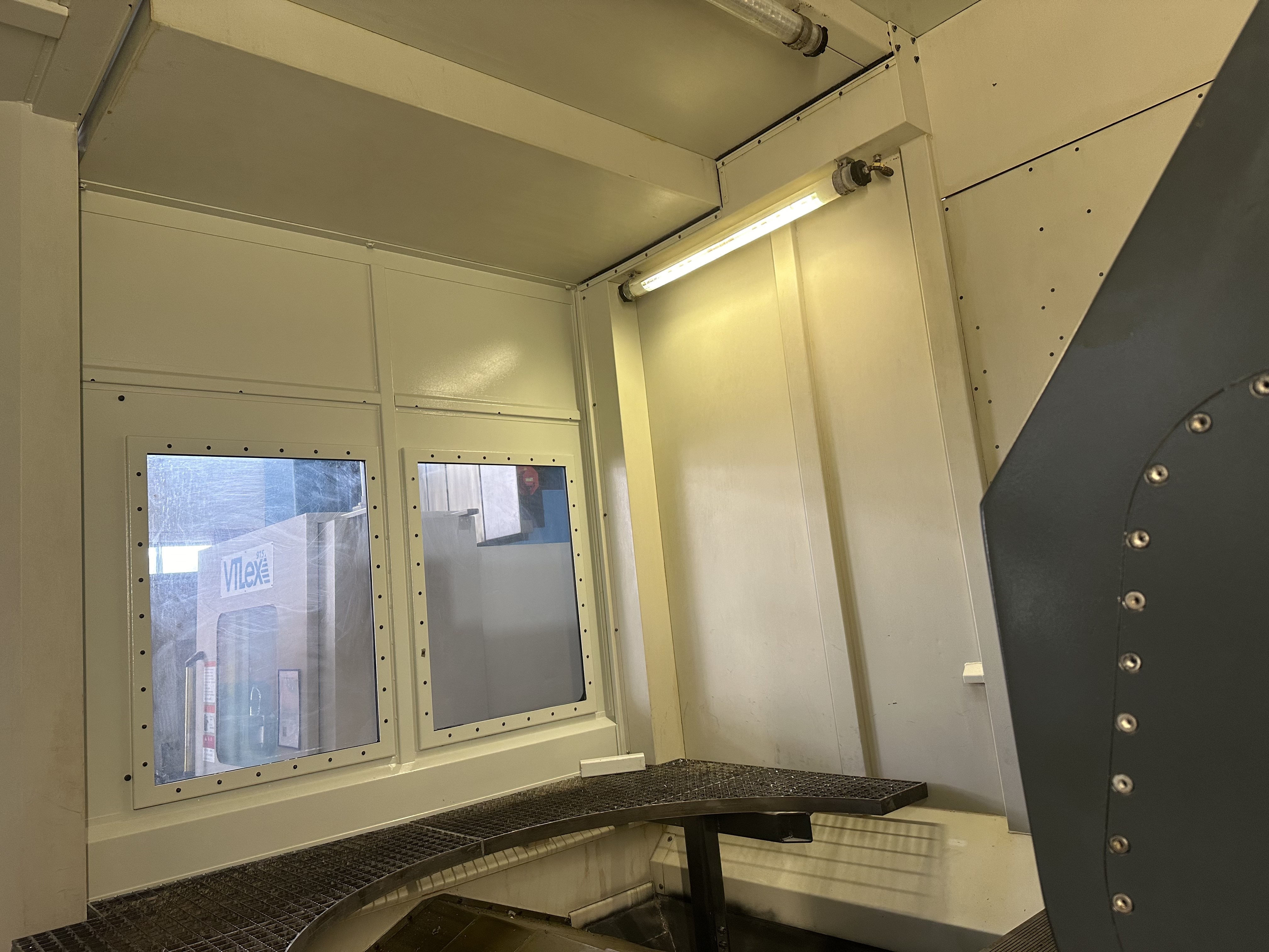 DMG MORI DECKEL MAHO DMU 160 P duoBLOCK