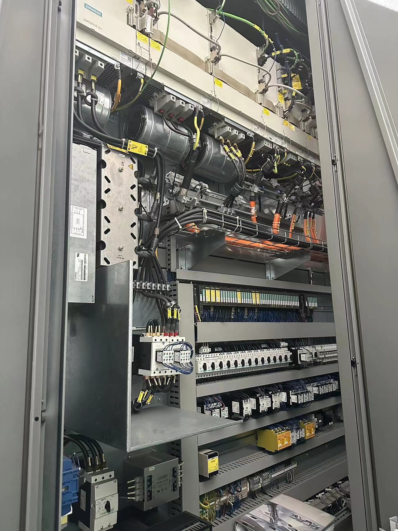 DMG MORI DECKEL MAHO DMU 160 P duoBLOCK