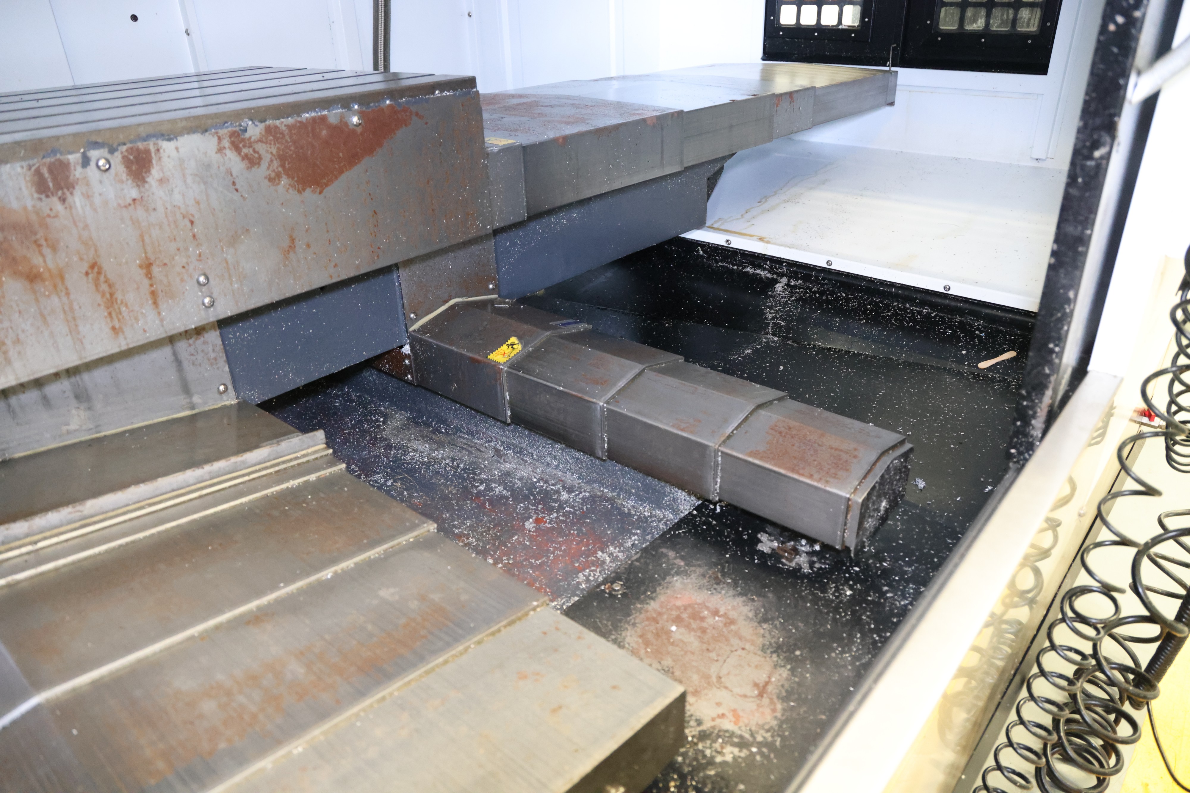 Used TAIKAN T-V2500