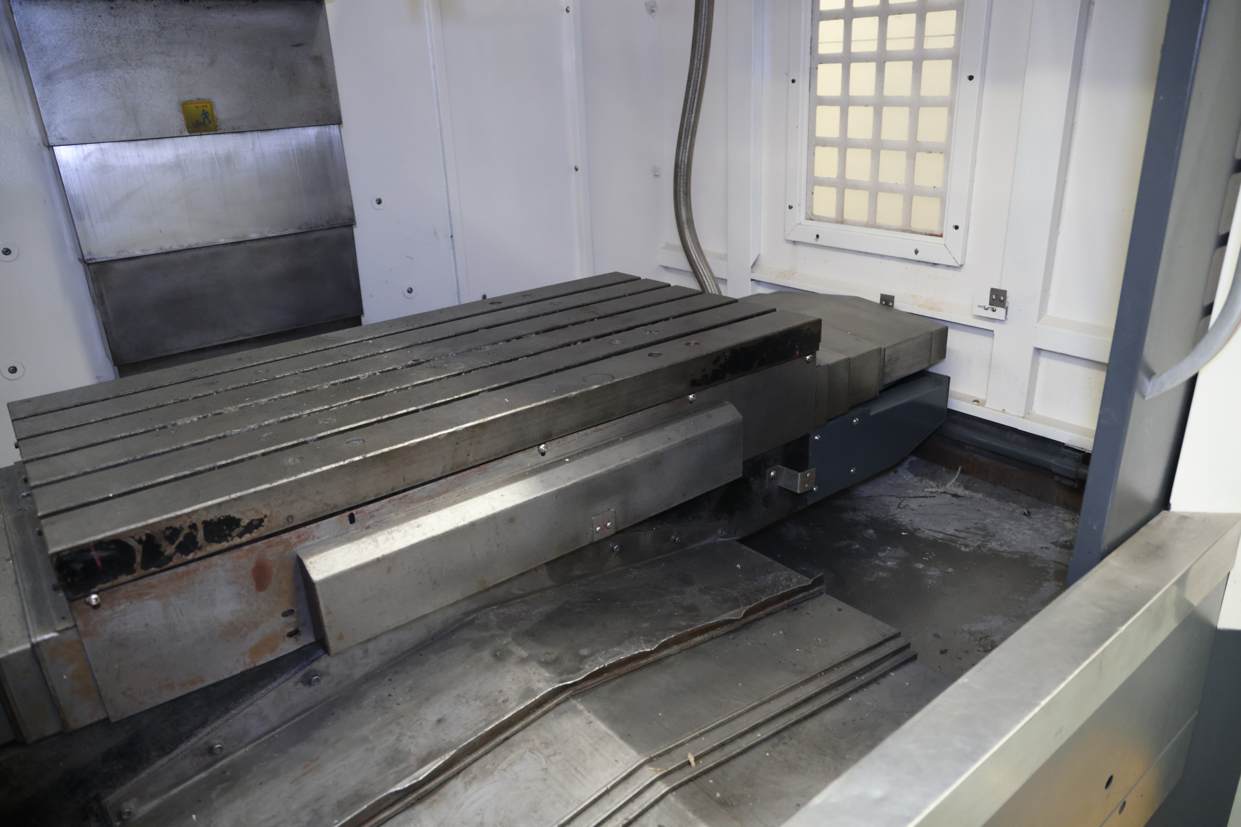 Taikan T-V1165S CNC Vertical Machining Center