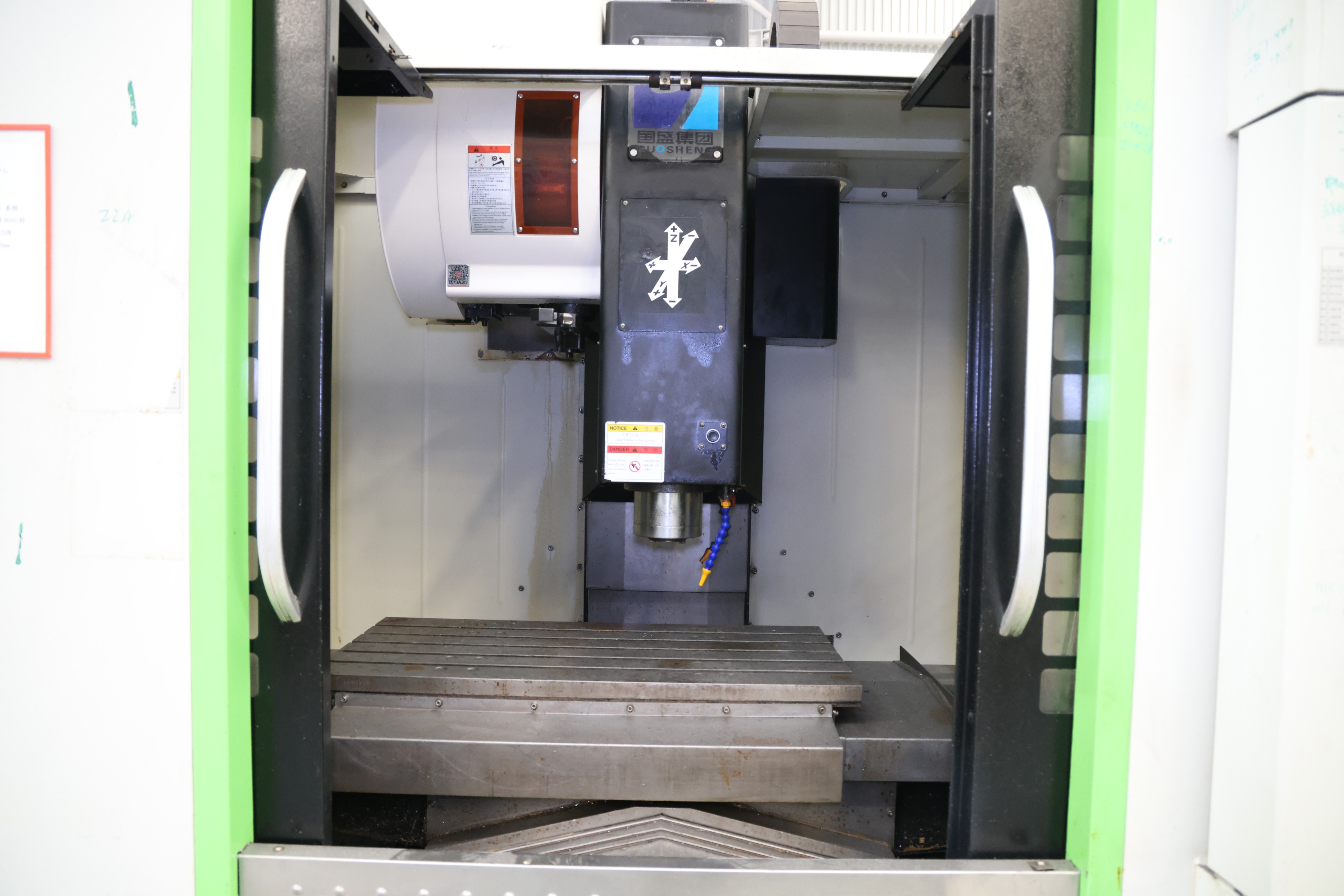 Guosheng MVL855 Vertical Machining Center