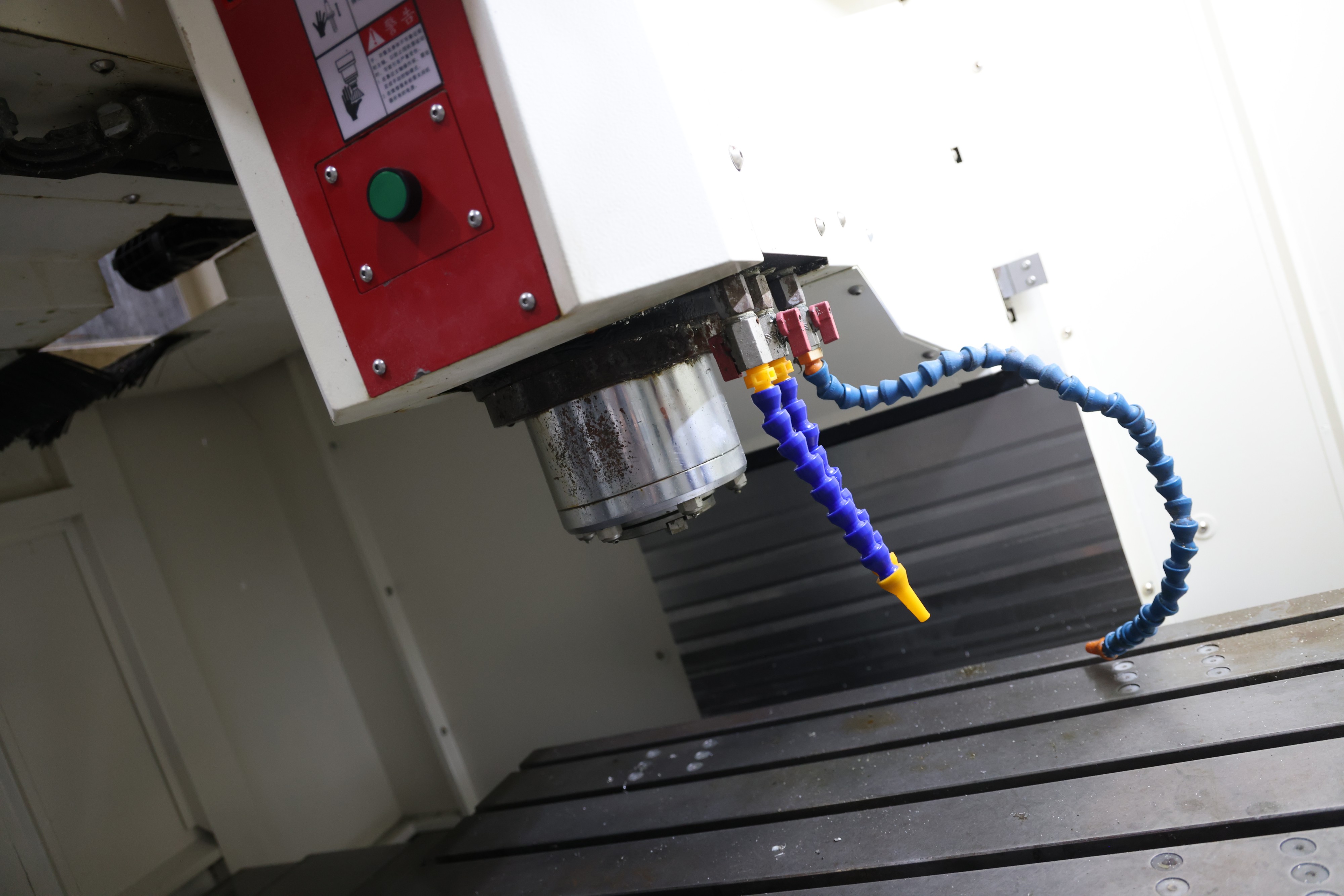 Taikan T-V856S Vertical Machining Center