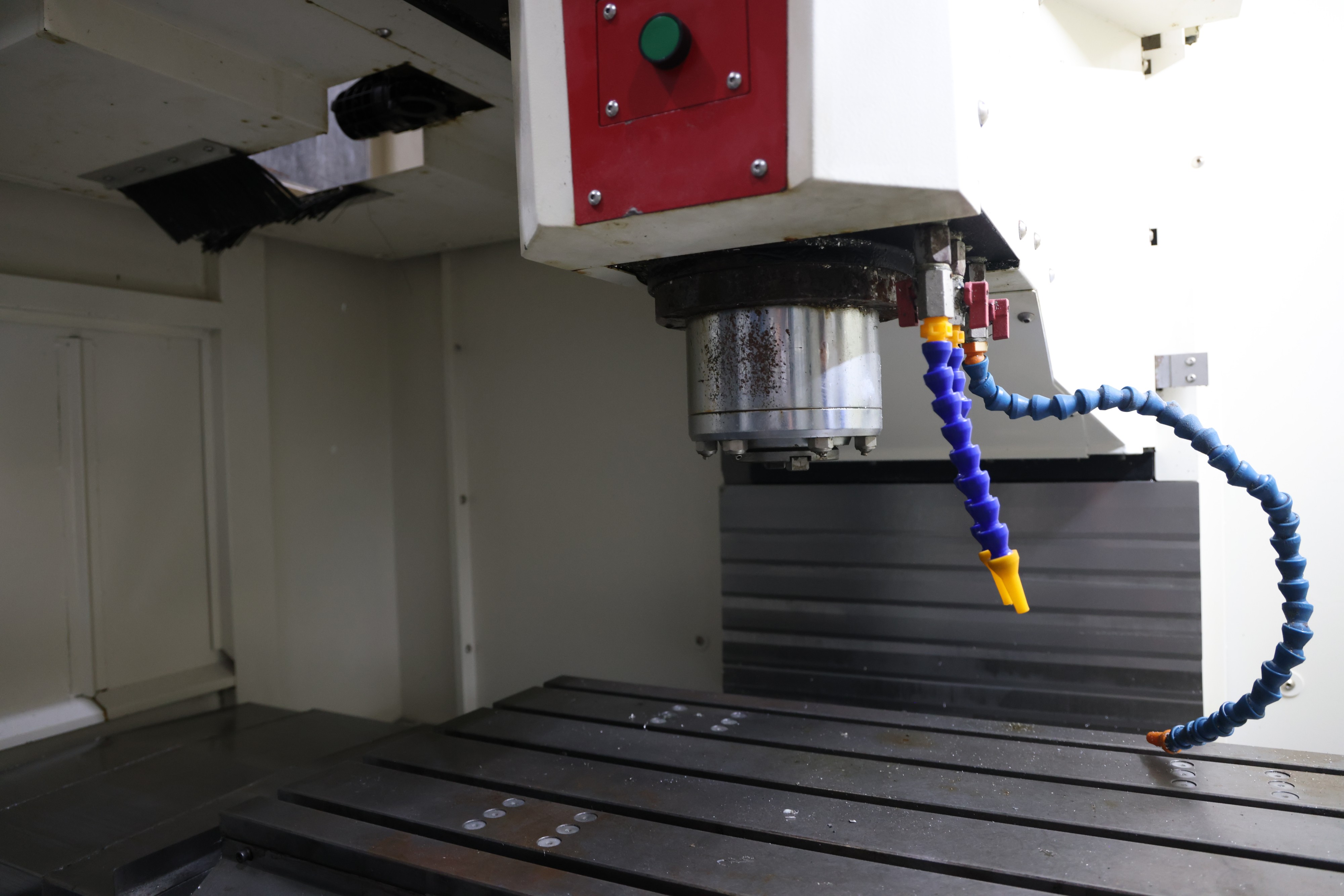 Taikan T-V856S Vertical Machining Center