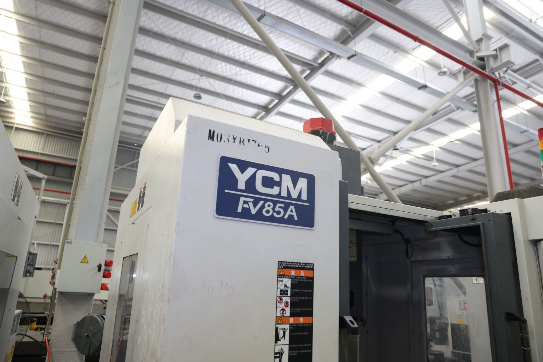 YCM FV85A Vertical Machining Center